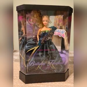 NIB Vintage Fashion Corner Birthday Treasures August Limited Edition  11 1/2"